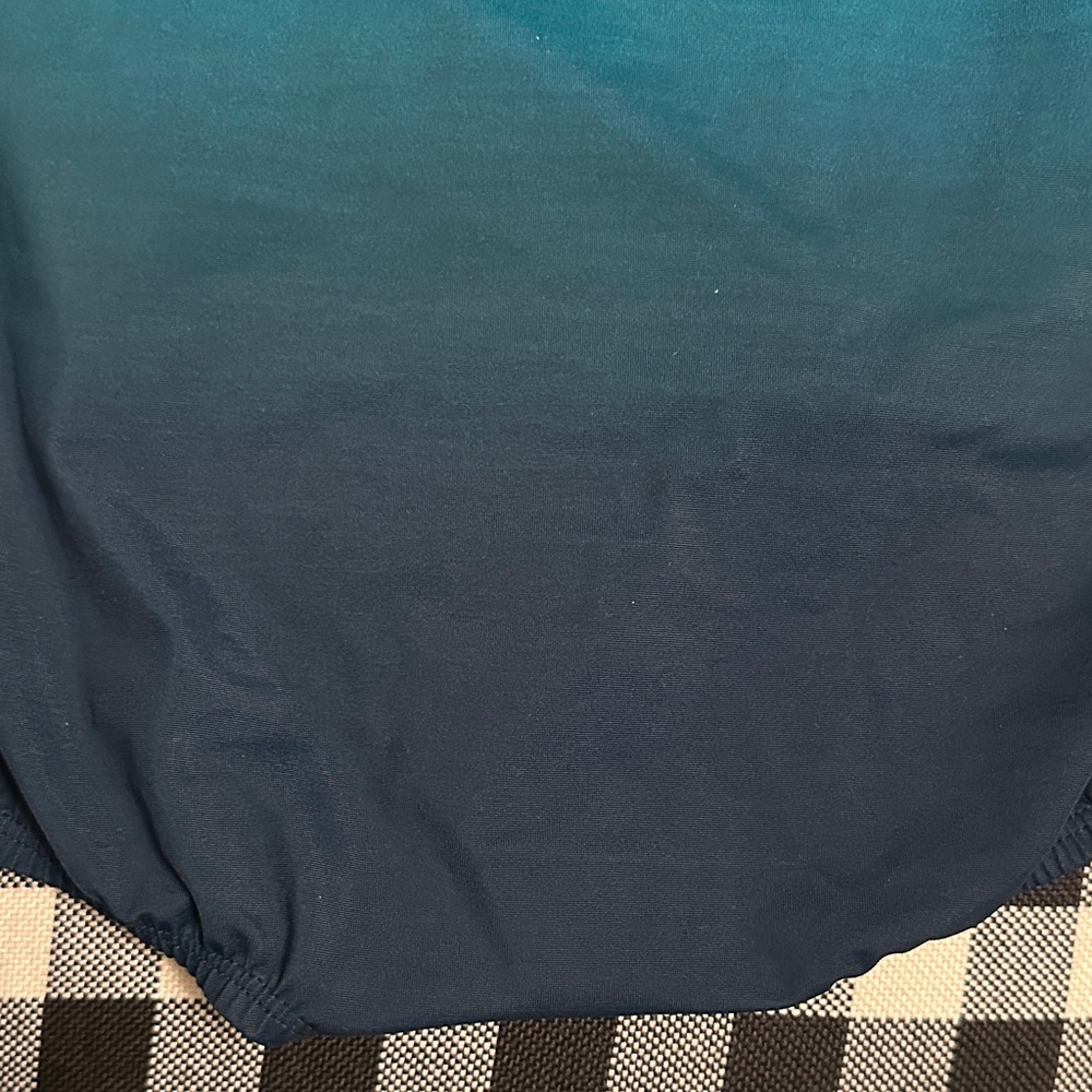 Lands End Turquoise to Teal One Piece Swimsuit - Picture 7 of 9